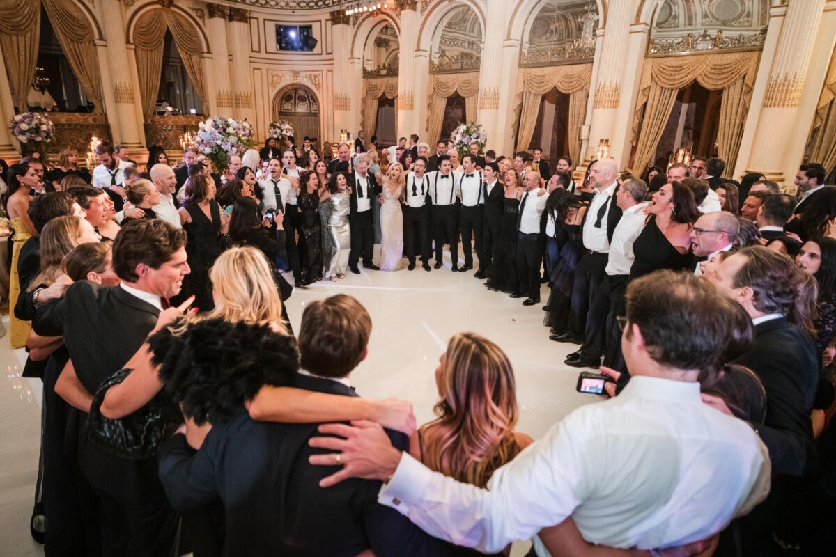 DANCE FLOOR DANCE FLOOR